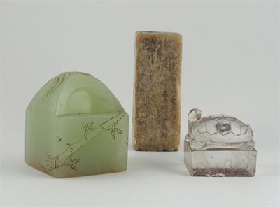 Appraisal: A Chinese rock crystal seal carved with a tortoise a