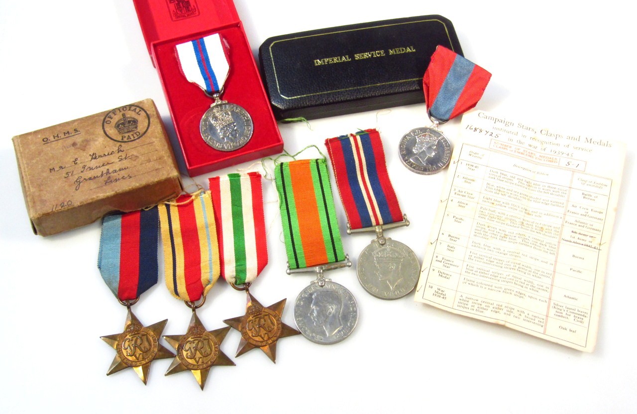 Appraisal: Various WWII medals comprising of Italy Africa - Stars Campaign