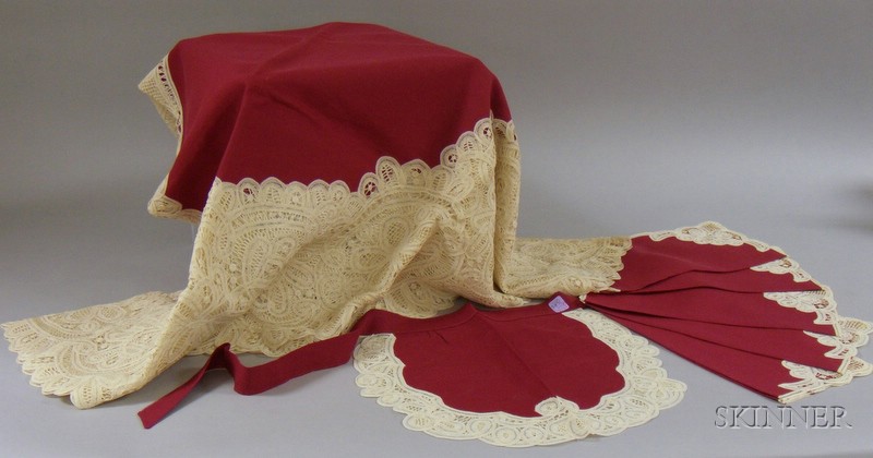 Appraisal: Eight Matching Belgian Lace and Linen Items including a tablecloth