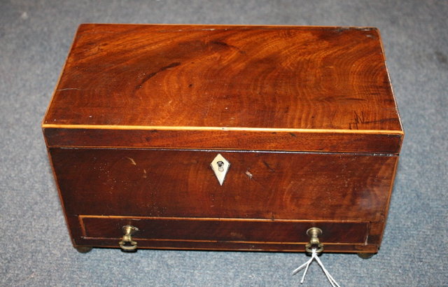 Appraisal: A GEORGE III RECTANGULAR MAHOGANY SEWING BOX with boxwood line