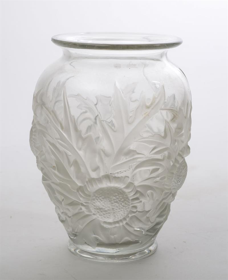 Appraisal: VERLYS ART DECO MOLDED GLASS VASE Inscribed on base 'Verlys'