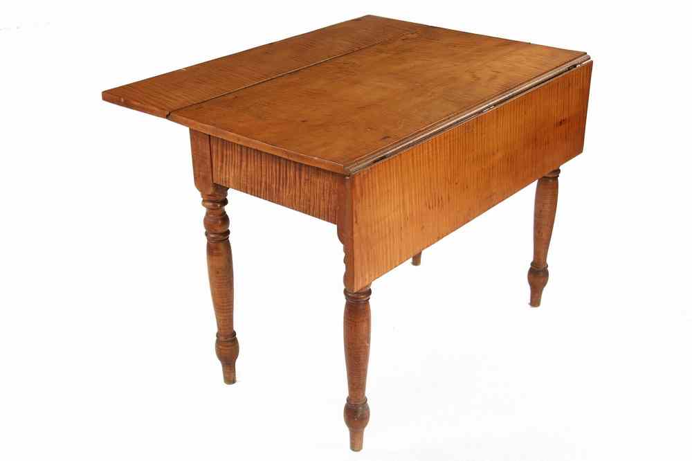 Appraisal: TIGER MAPLE DROP-LEAF TABLE - Country Sheraton Tiger Maple Drop