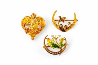 Appraisal: A Lot of Three Antique Gold and Pearl Brooches A