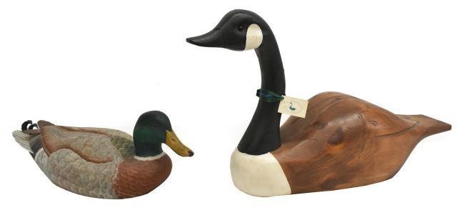 Appraisal: lot of Hand-carved and painted decoys including Paul Duff American