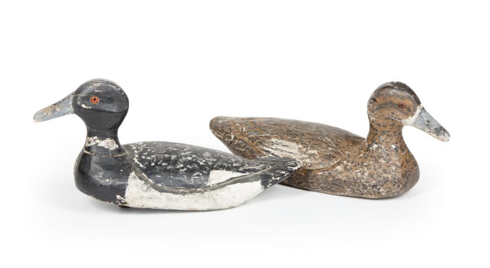 Appraisal: Pair of Louisiana Carved Duck Decoys s pair of Dos