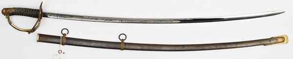 Appraisal: U S Cavalry Officer's Model Saber '' blade with etched