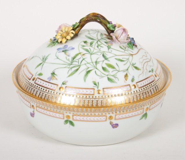 Appraisal: Royal Copenhagen Flora Danica covered tureen floral applied handle floral