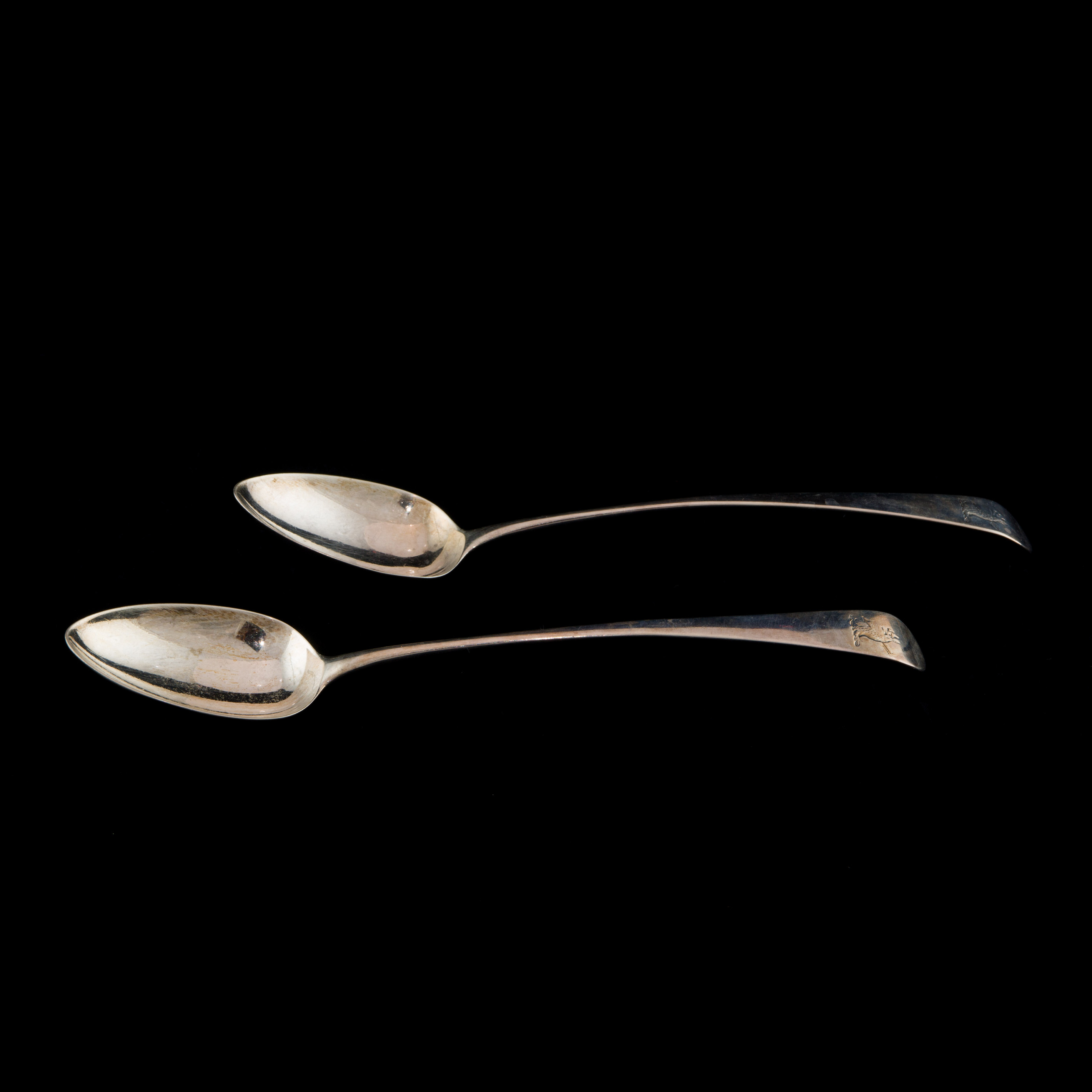 Appraisal: A PAIR GEORGE IV STERLING STUFFING SPOONS A pair George