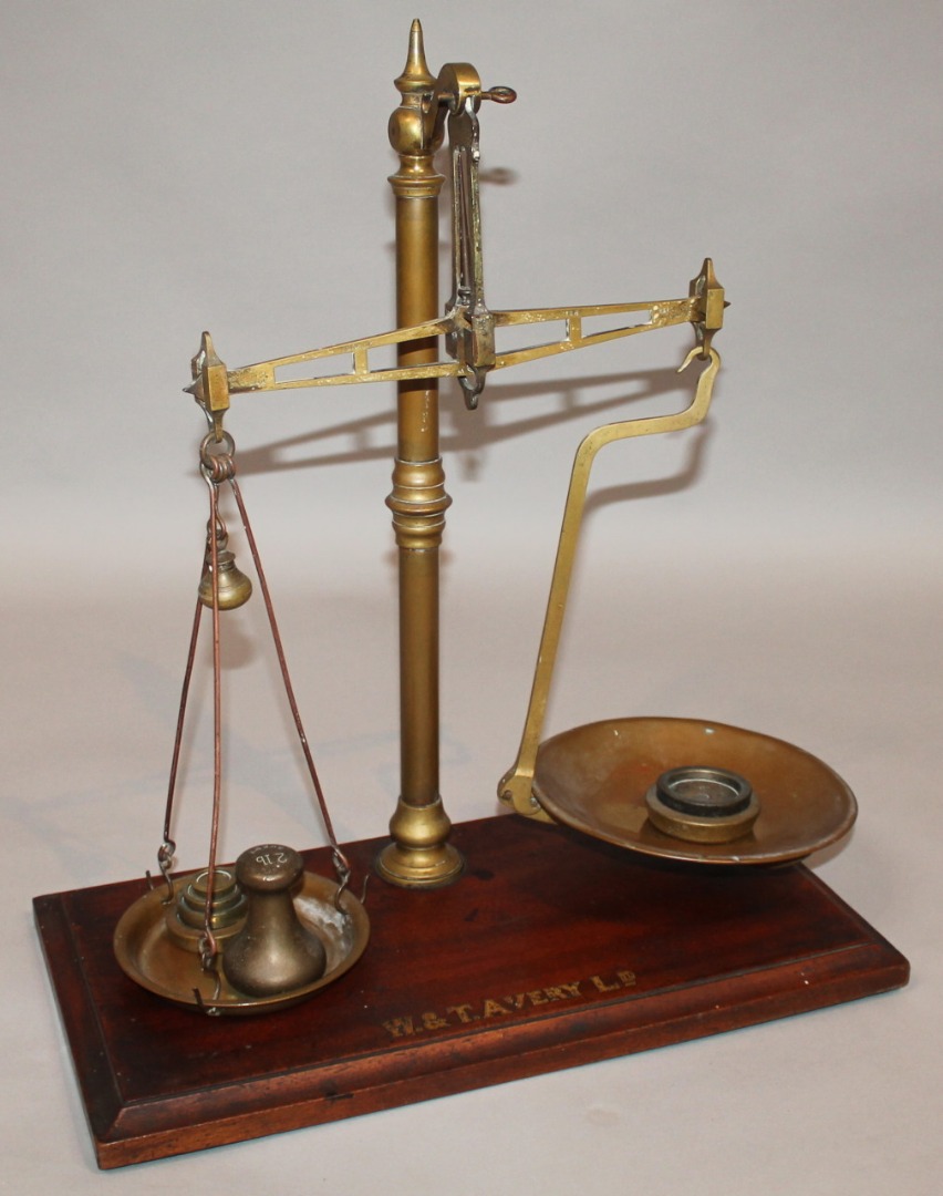 Appraisal: A set of W T Avery brass shop scales centred