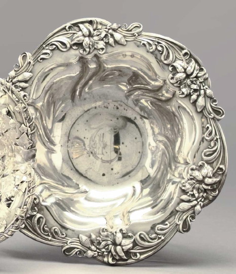 Appraisal: Meriden Art Nouveau Sterling Silver Circular Fruit Bowl first quarter