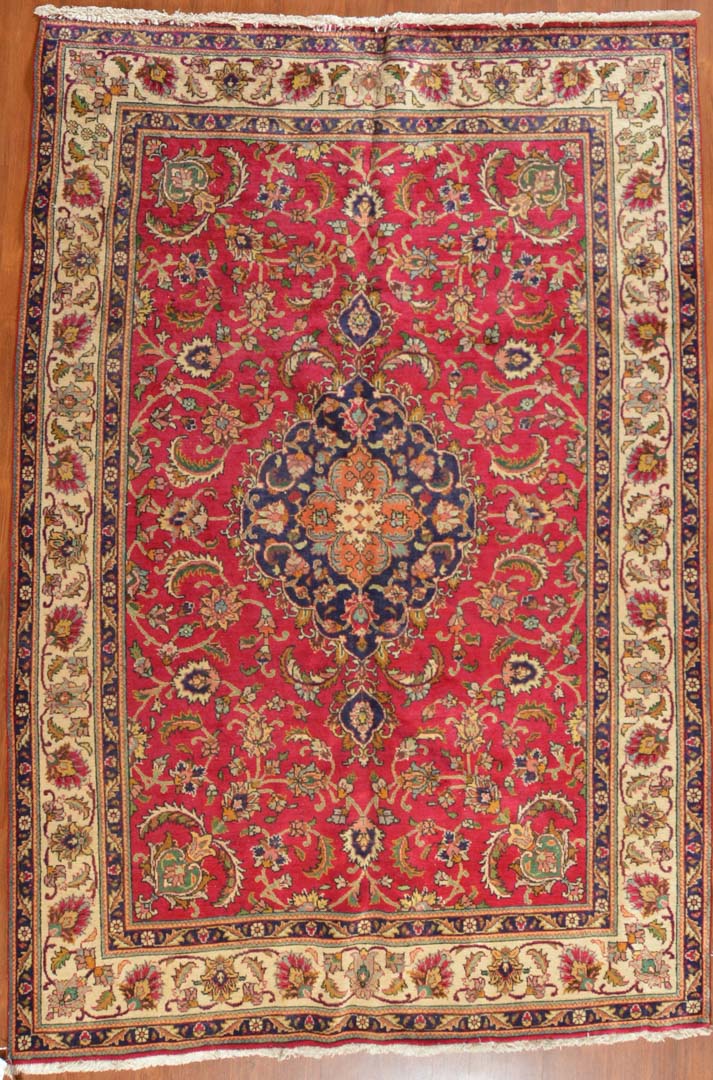 Appraisal: Persian Tabriz rug approx x Iran modern Condition Some wear