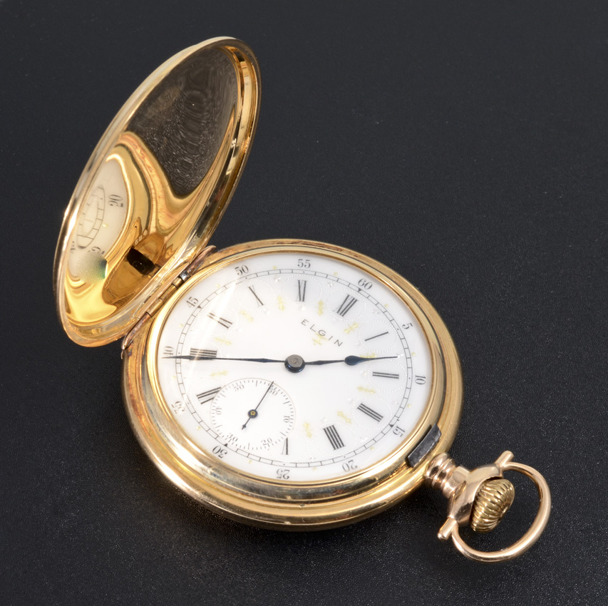 Appraisal: K YELLOW GOLD ELGIN HUNTER CASE POCKET WATCH Circa size