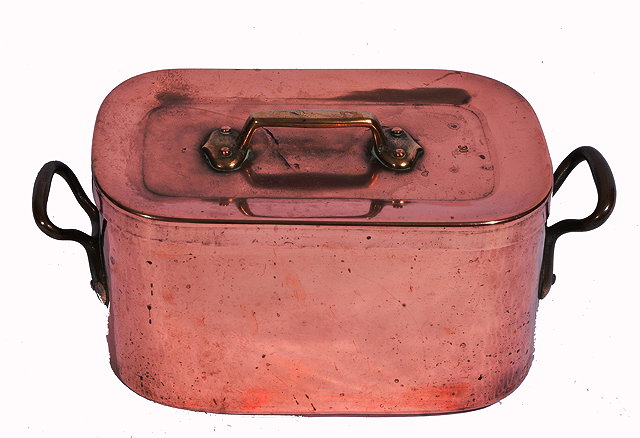 Appraisal: A TH CENTURY COPPER CASSEROLE AND COVER of grounded rectangular