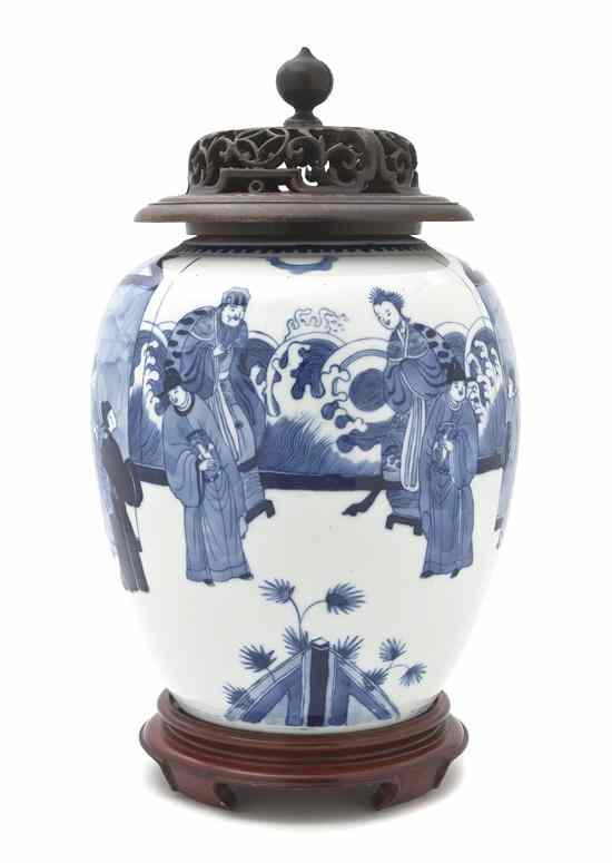 Appraisal: A Chinese Ginger Jar having underglaze blue decoration depicting a