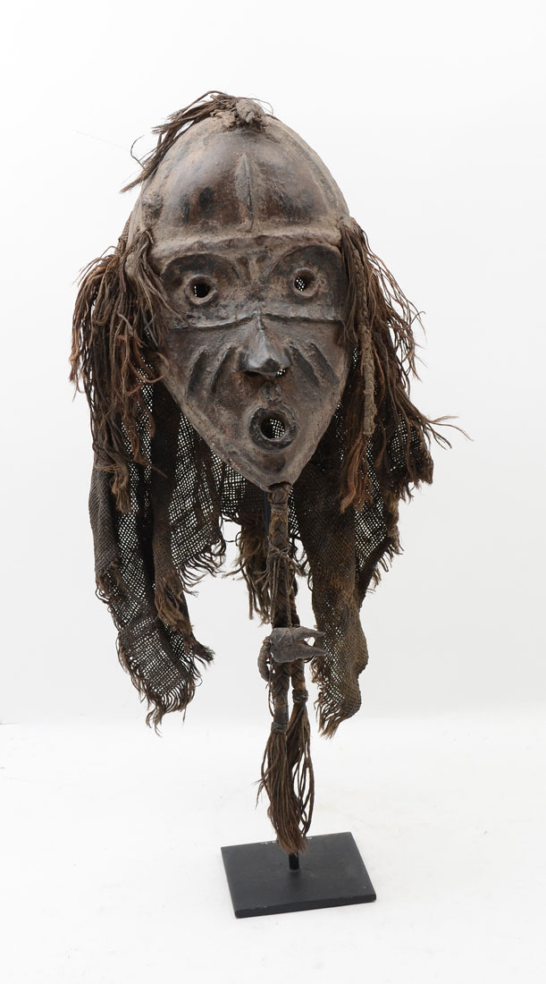 Appraisal: WEST AFRICAN DAN PEOPLES CARVED MASK Carved wood with applied