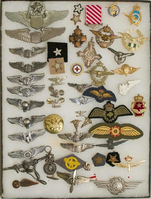 Appraisal: US Wings and Medals incl a Navy Cross planchet along