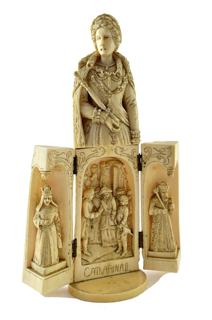 Appraisal: A French ivory carved vierge ouvrante th century depicting Catharina