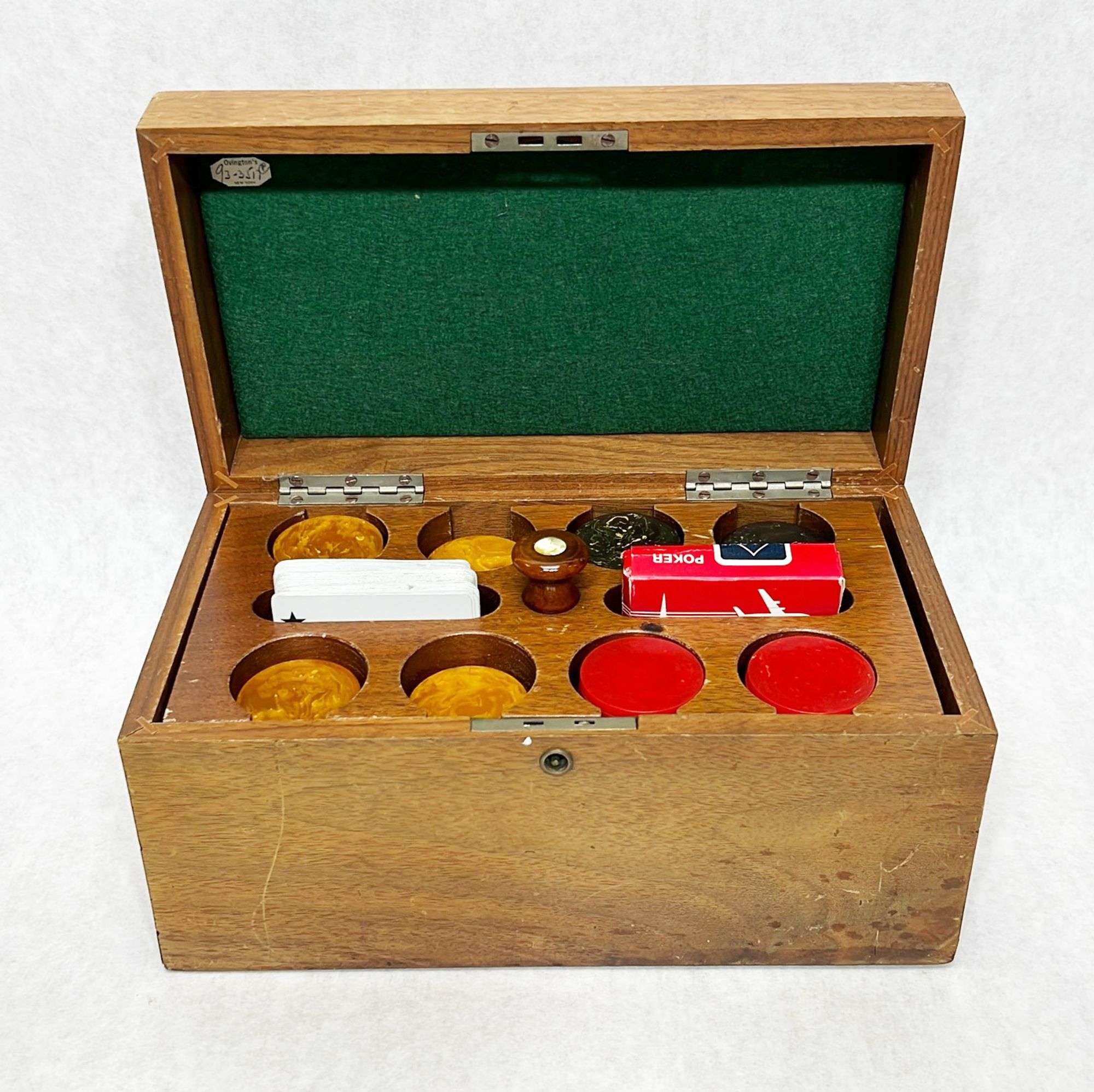 Appraisal: Bakelite Poker Chip Set in Inlaid BoxBox is tall widest