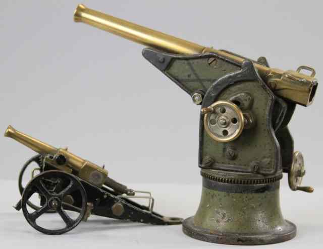 Appraisal: MARKLIN FIELD CANNON AND ANTI-AIRCRAFT GUN Cast iron cannon painted