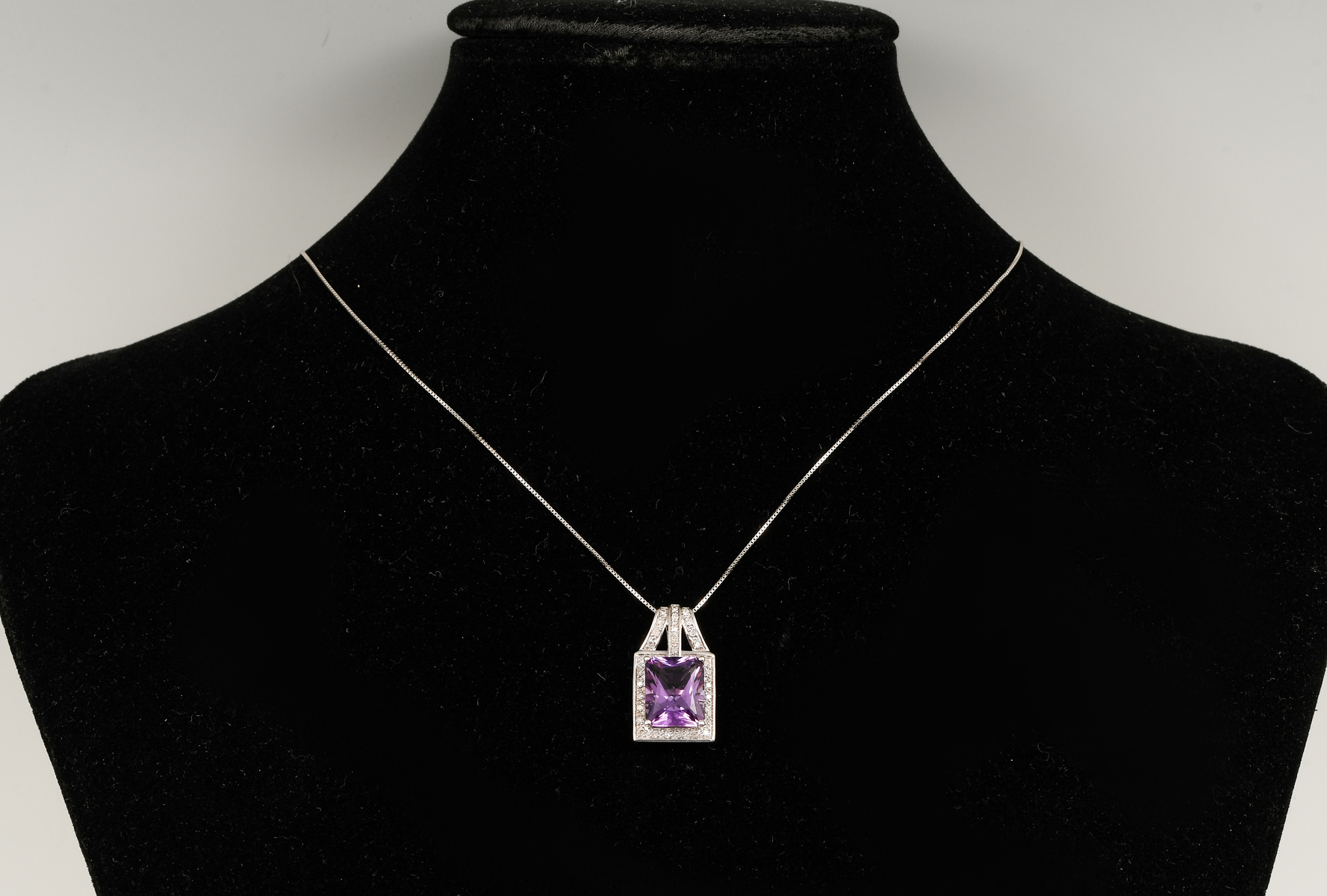 Appraisal: K AMETHYST DIAMOND PENDANT CHAIN K white gold pendant contains