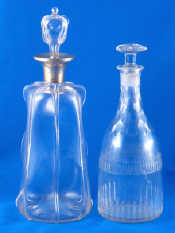 Appraisal: A small mallet shaped cut glass decanter with rose cut