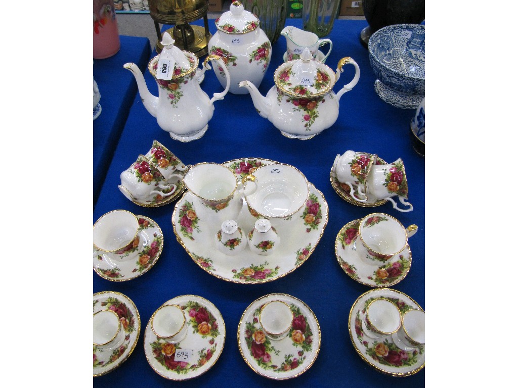 Appraisal: Royal Albert Old Country Roses teawares to include teapot coffee