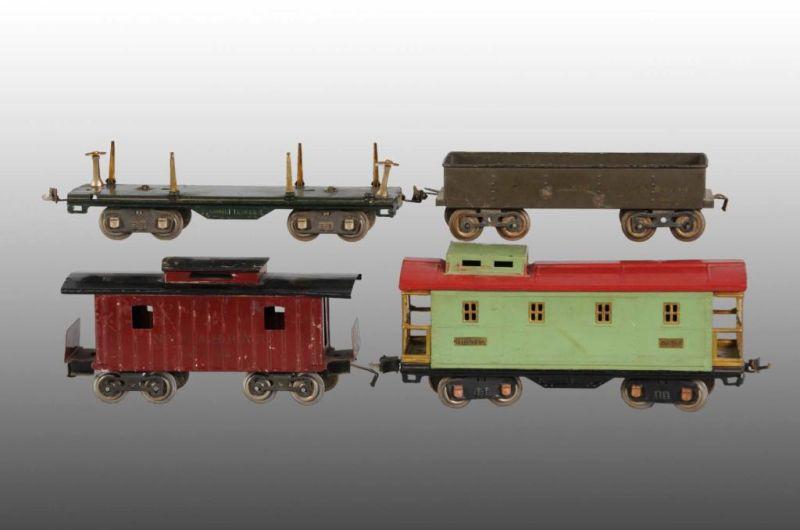 Appraisal: Lot of Lionel Standard Gauge Freight Cars Description Pre-war Includes