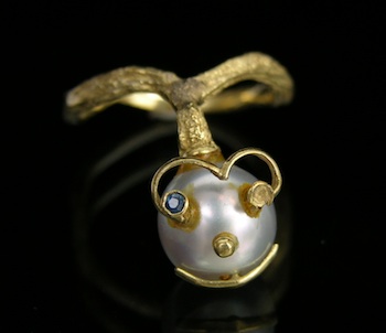 Appraisal: An Amusing Pearl Face Ring in k Yellow Gold k