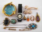 Appraisal: A mixed lot comprising twelve items of vintage antique gilt