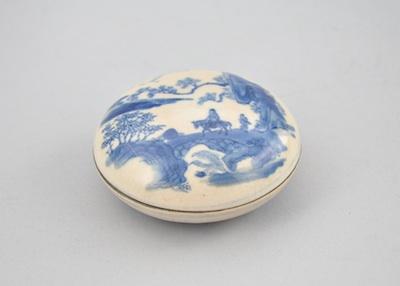 Appraisal: A Blue and White Porcelain Box Chinese Kangxi Mark Of