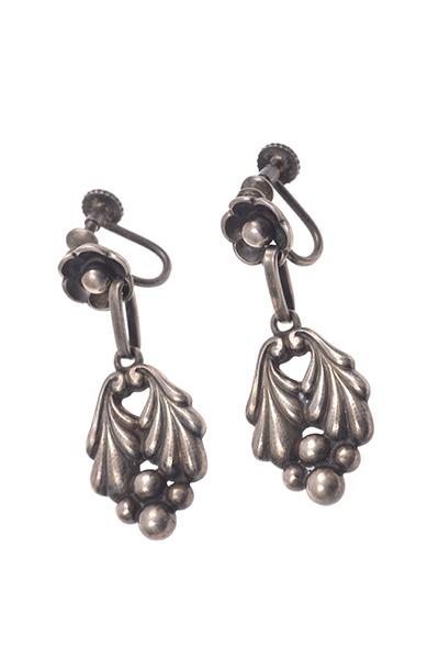 Appraisal: A PAIR OF EARRINGS BY GEORG JENSEN TO SCREWBACK FITTINGS