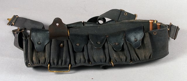 Appraisal: Winchester-Lee Navy rifle cartridge belt with shoulder straps and bayonet