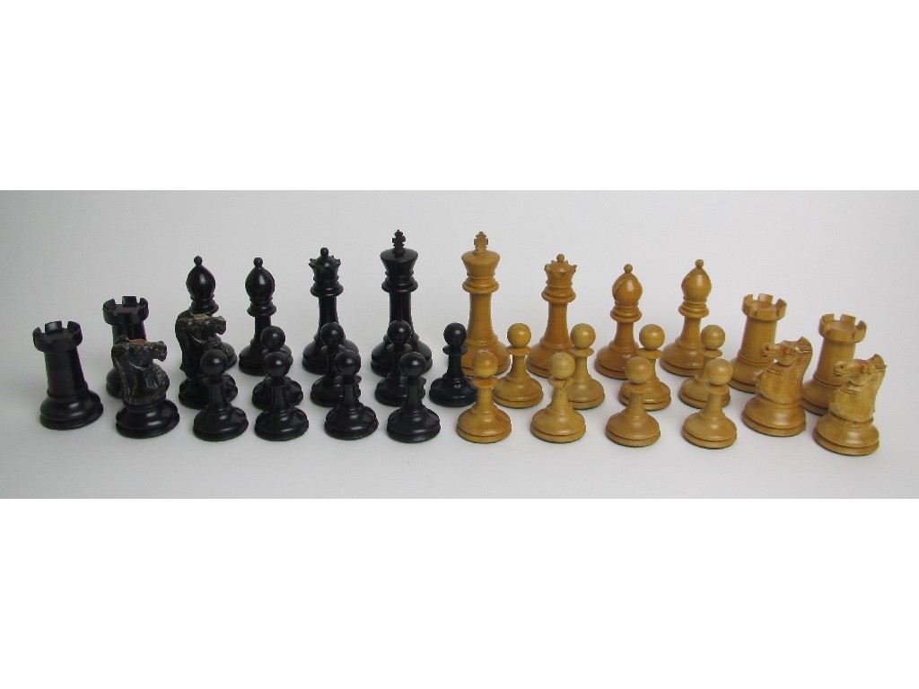 Appraisal: A Staunton chess set of traditional type crown stamp in