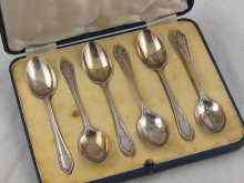 Appraisal: A set of six silver teaspoons in case by Mappin