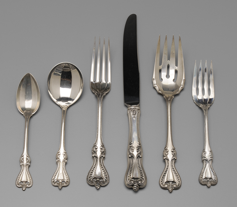 Appraisal: Towle Old Colonial Sterling Flatware American th century pieces eight