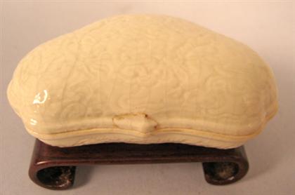 Appraisal: Chinese qingbai covered box song dynasty Of small fan form