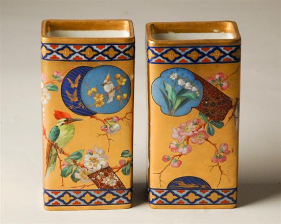 Appraisal: A Pair of English Porcelain Vases chinoiserie decoration H