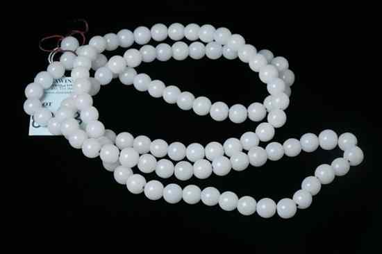 Appraisal: CHINESE WHITE JADE BEAD NECKLACE - in long