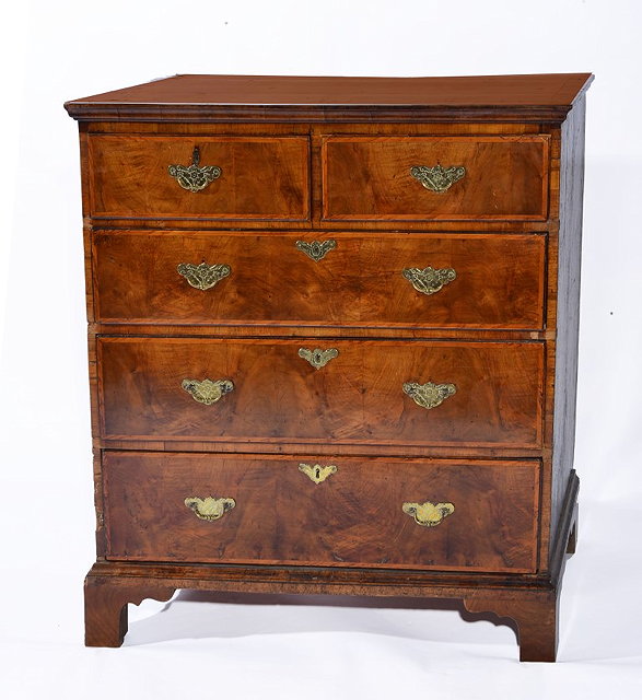 Appraisal: AN TH CENTURY WALNUT STRAIGHT FRONT CHEST OF DRAWERS of