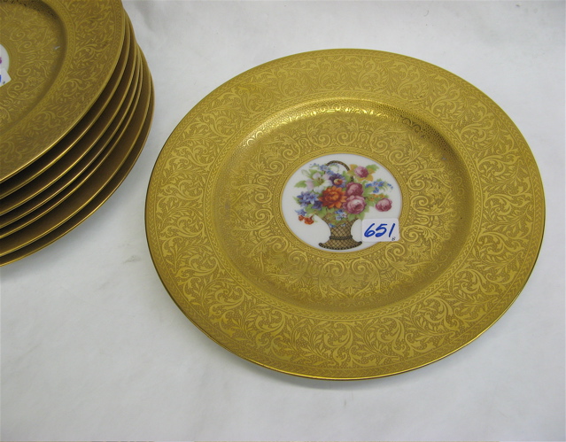 Appraisal: SET OF ROYAL BAVARIAN HUETCHENREUTHER SERVICE PLATES made for the