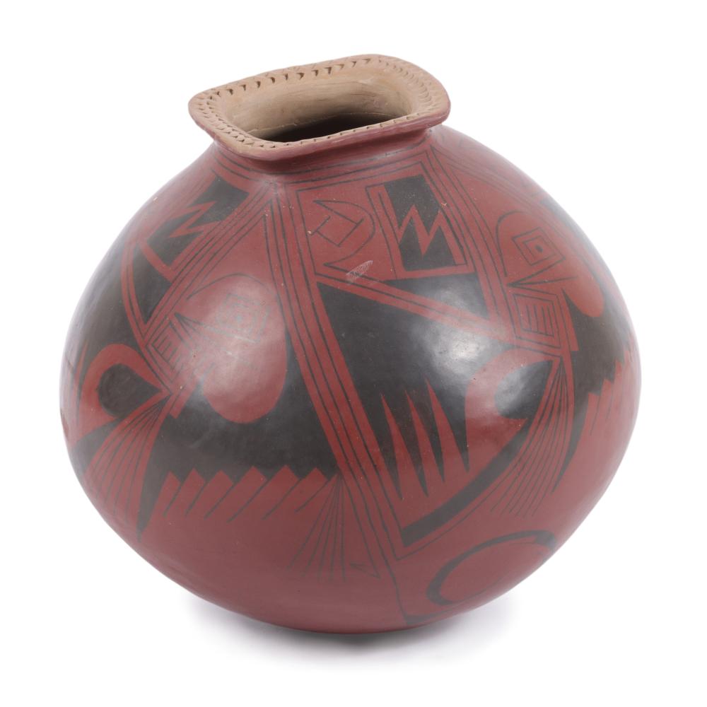 Appraisal: CONSOLACION QUEZADA NATIVE AMERICAN BORN MATA ORTIZ STYLE POTTERY POTTERY