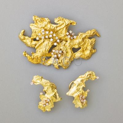 Appraisal: ED WIENER ABSTRACT K GOLD DIAMOND SUITE Brooch designed as