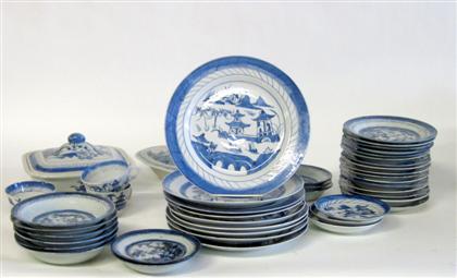 Appraisal: Assembled Chinese Export Canton dinner serviceComprising two platters three covered