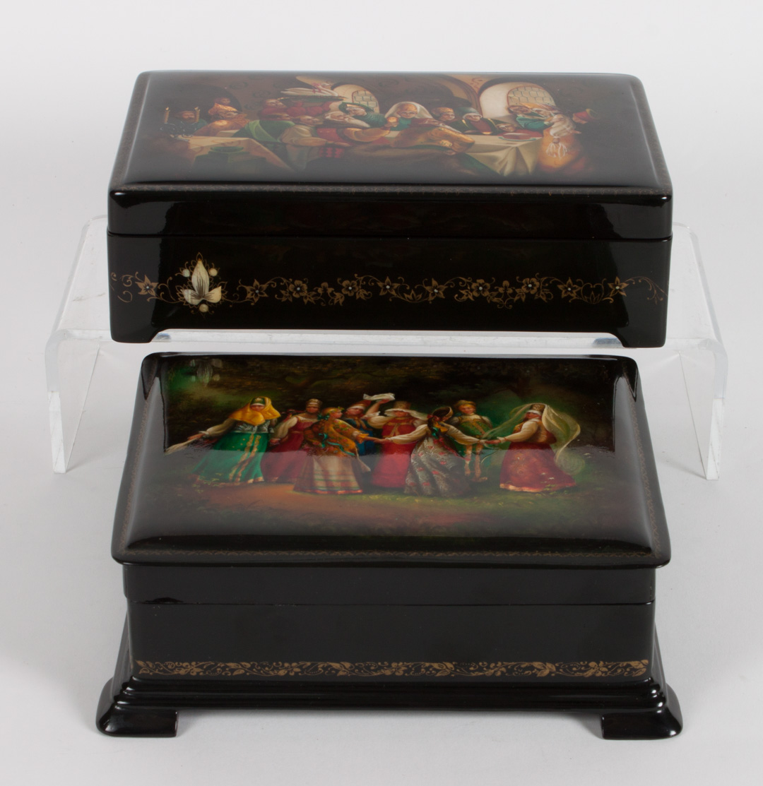 Appraisal: Two painted Russian lacquer boxes th century first box with