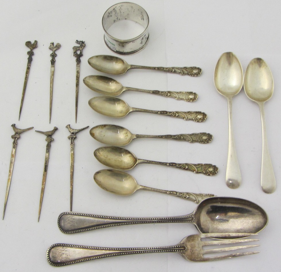 Appraisal: Silver comprising a set of six coffee spoons the handles