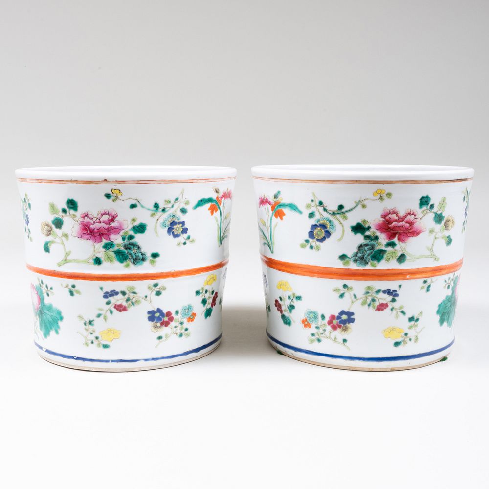 Appraisal: Pair of Famille Rose Porcelain Jardini res With metal liners