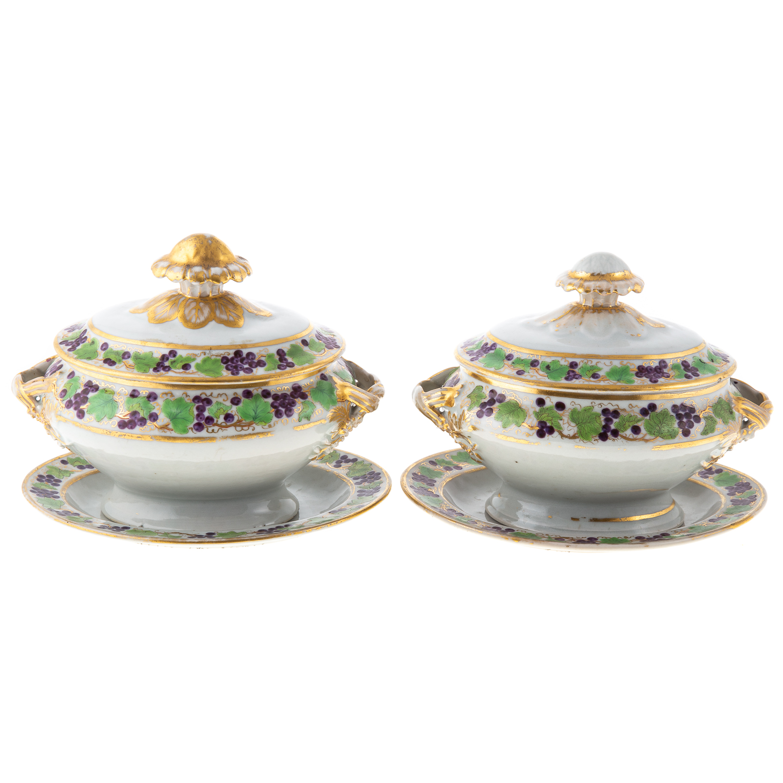 Appraisal: PAIR OF CHINESE EXPORT SAUCE TUREENS UNDERPLATES Circa - for