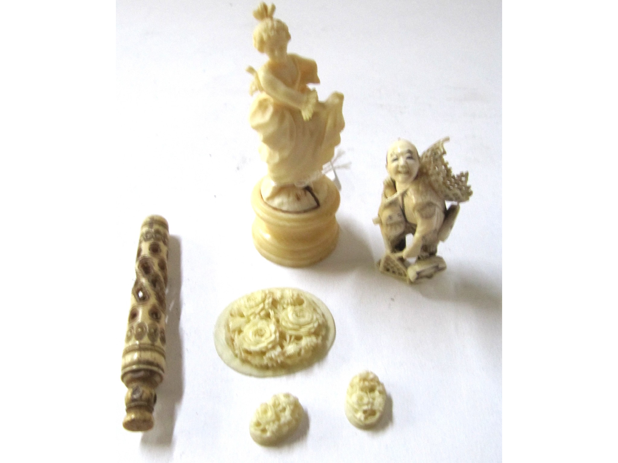 Appraisal: A lot comprising a Japanese carved ivory figure a lady