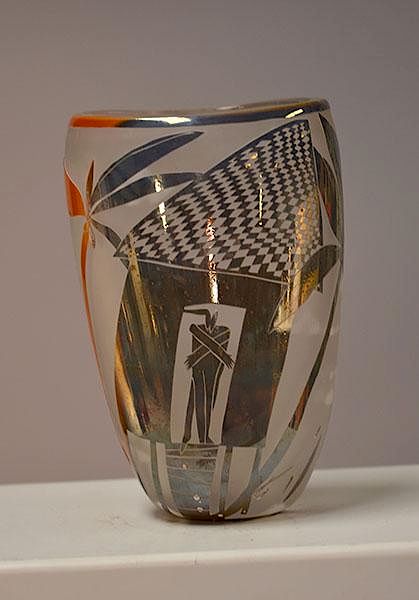 Appraisal: Steven Dale Edwards Vase Steven Dale Edwards glass vase Cased