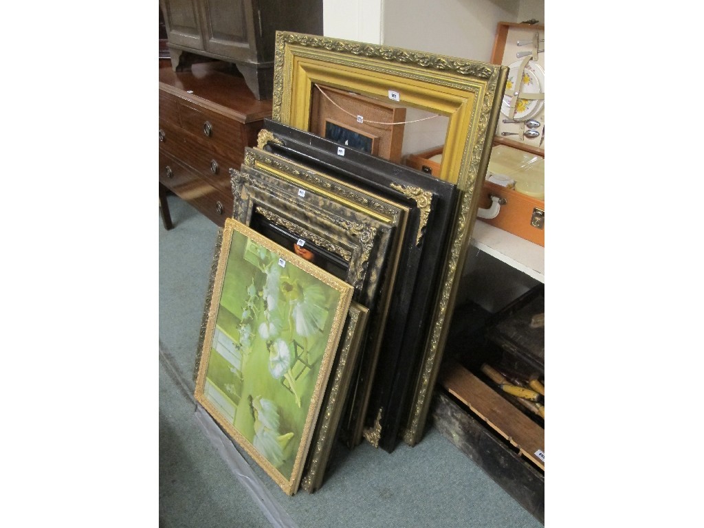 Appraisal: Lot of assorted pictures prints and gilt frames